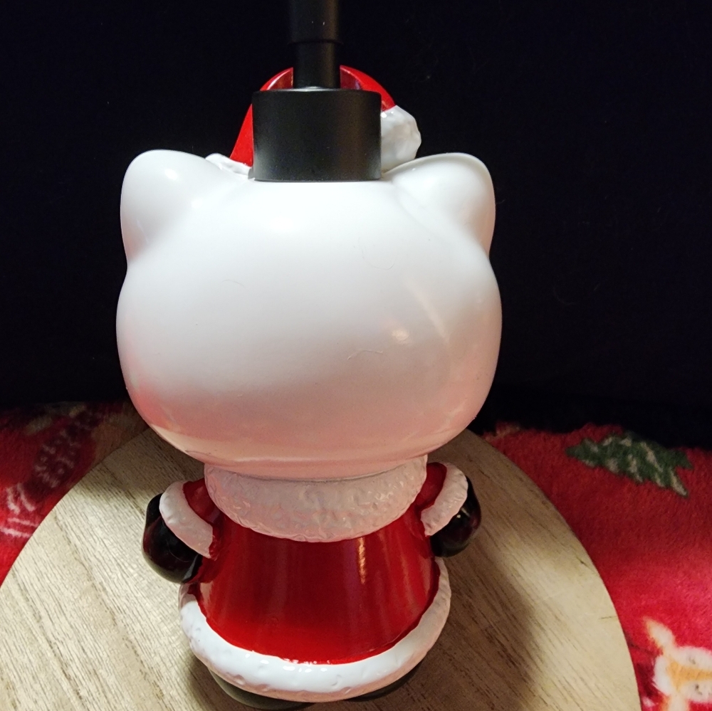 🎄✨️Nwt Hello Kitty Christmas bundle ( 6pc ) set for Bathroom🎄✨️ - Picture 10 of 10